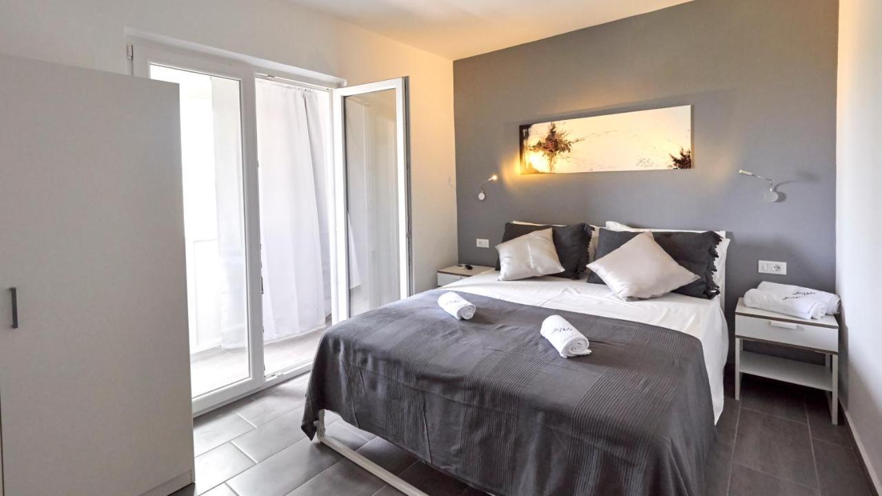 B&B Villa Vela 乌马格 外观 照片