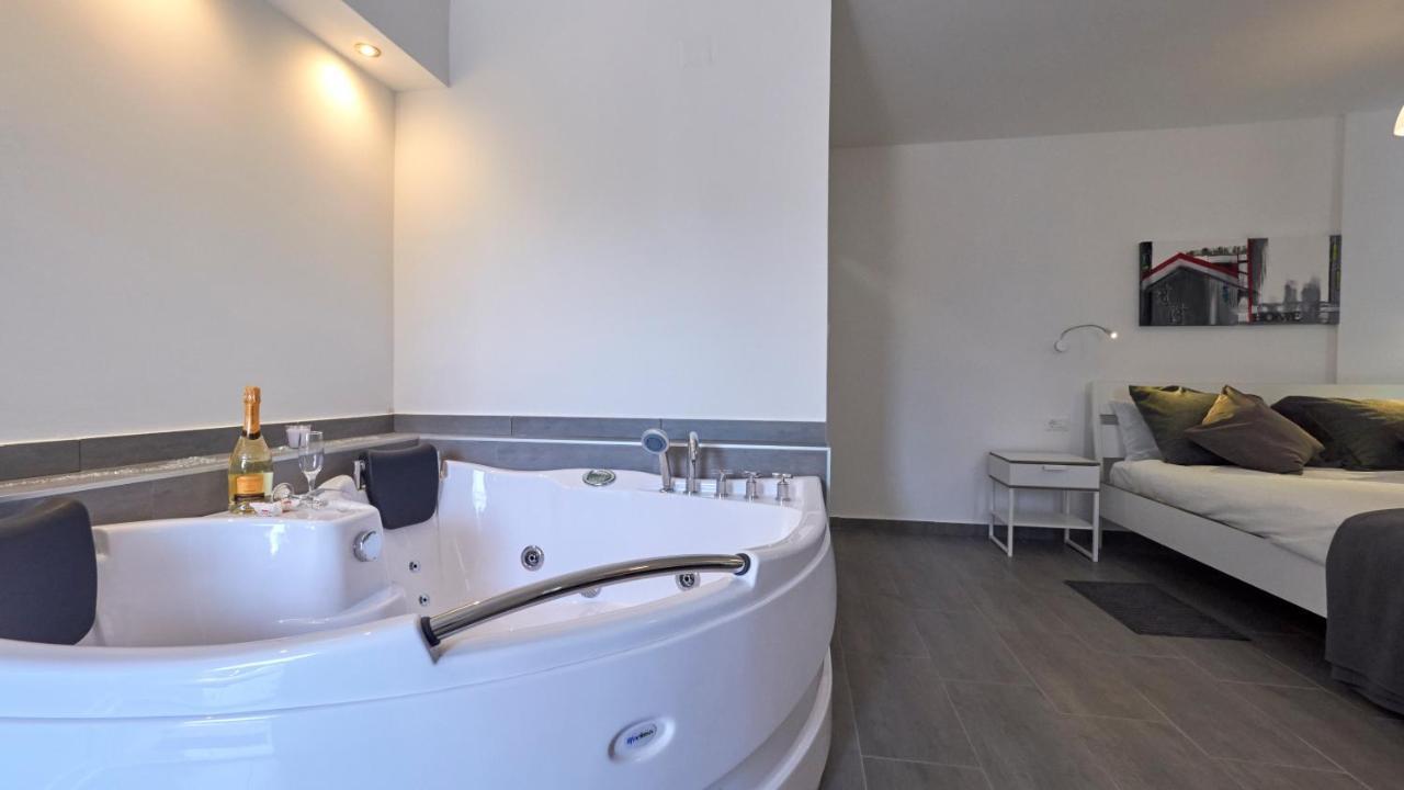 B&B Villa Vela 乌马格 外观 照片
